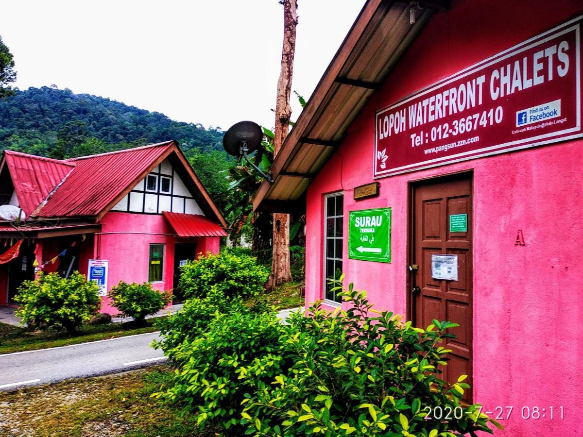 Lopoh Waterfront Budget Chalets Villa Hulu Langat Bagian luar foto