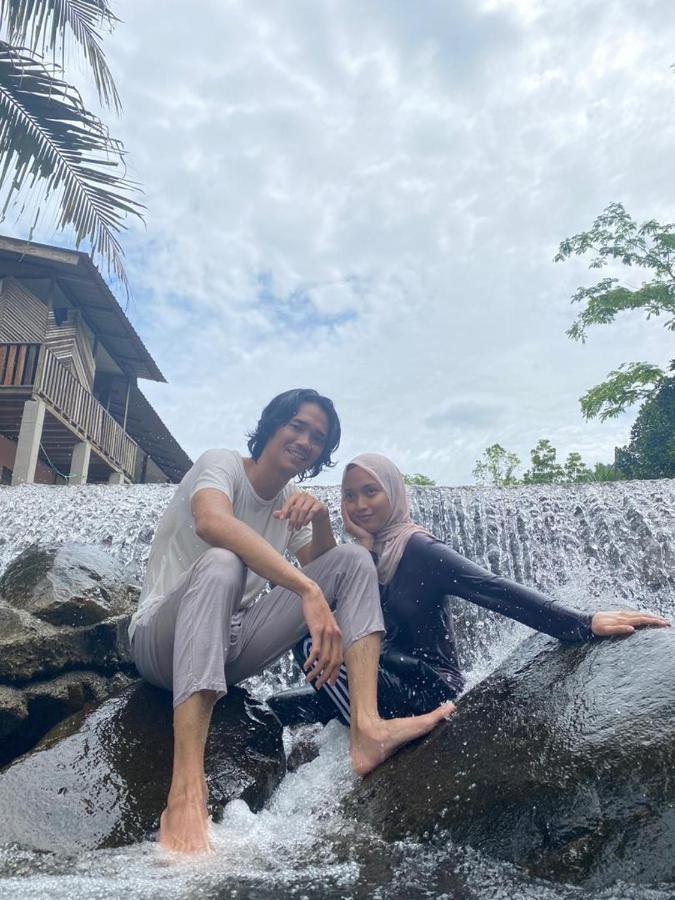 Lopoh Waterfront Budget Chalets Villa Hulu Langat Bagian luar foto